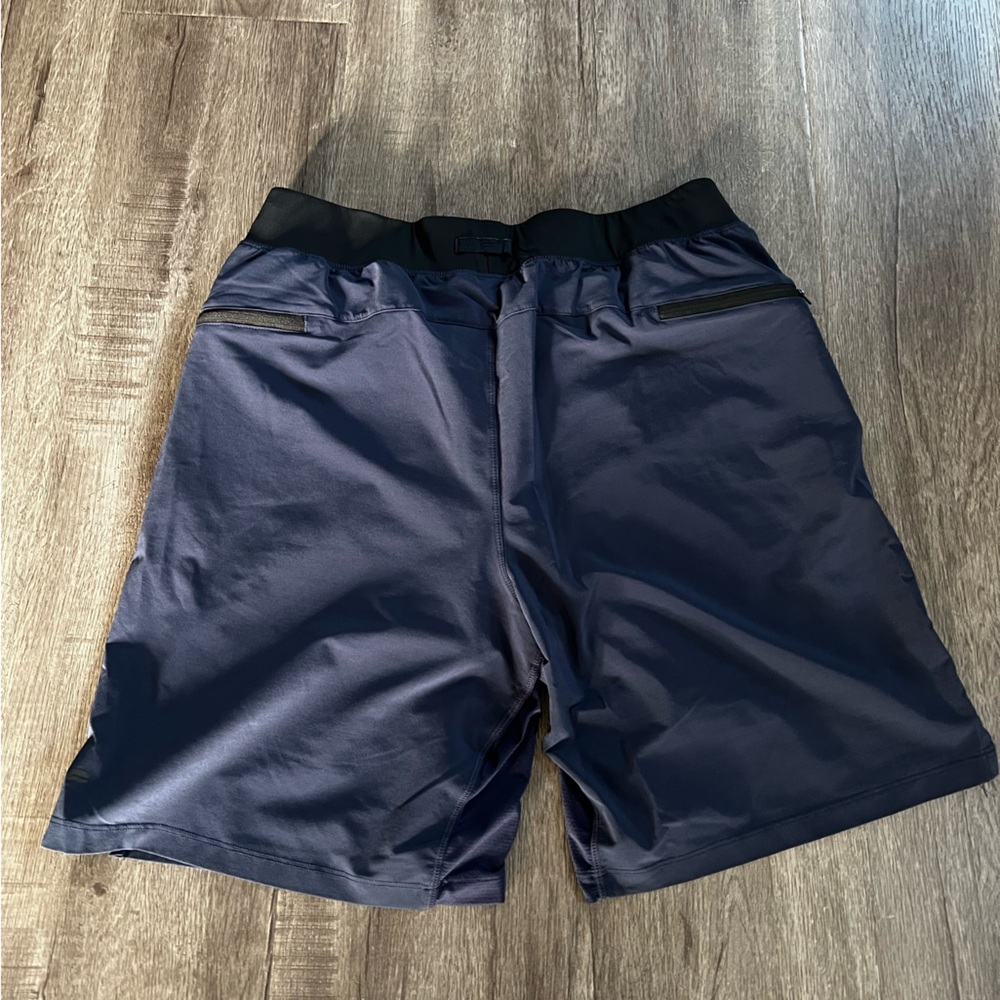 Navy blue Fabletics Men’s Training Shorts